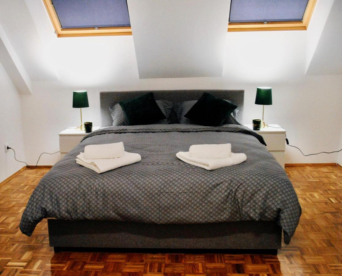 Vlasic Apartmani Centar Vrsac Eksteriør billede