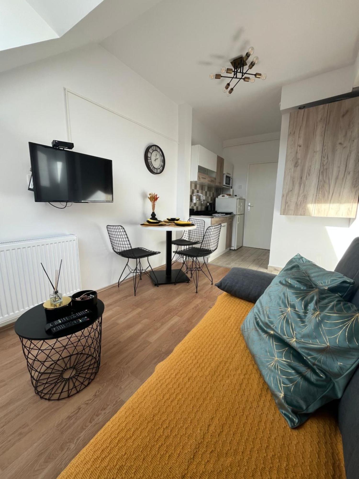 Vlasic Apartmani Centar Vrsac Eksteriør billede